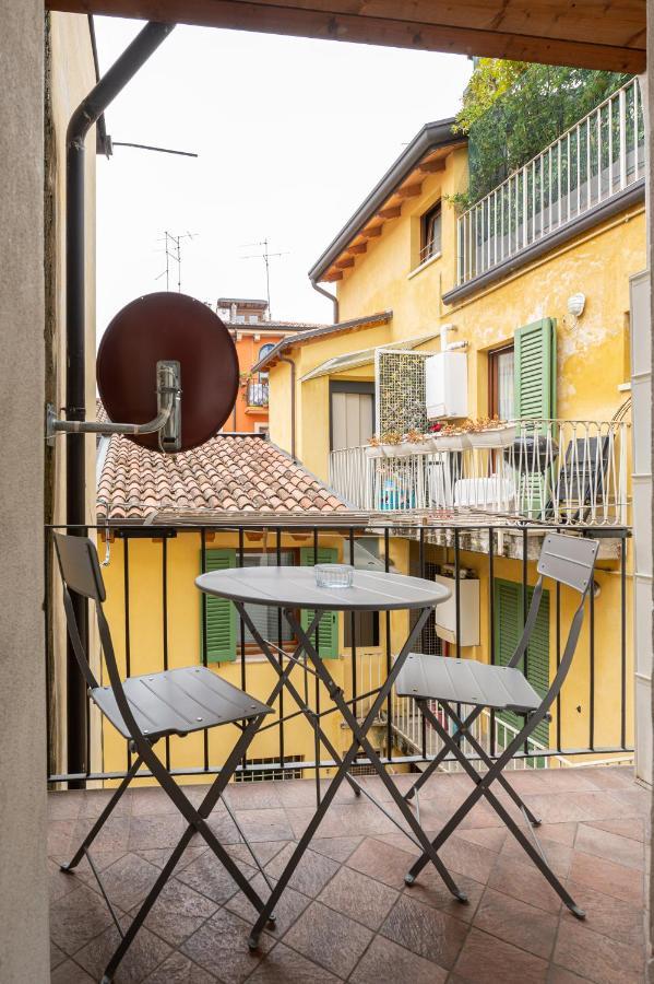 Stylish 2 Bedroom With Balcony Vérone Extérieur photo