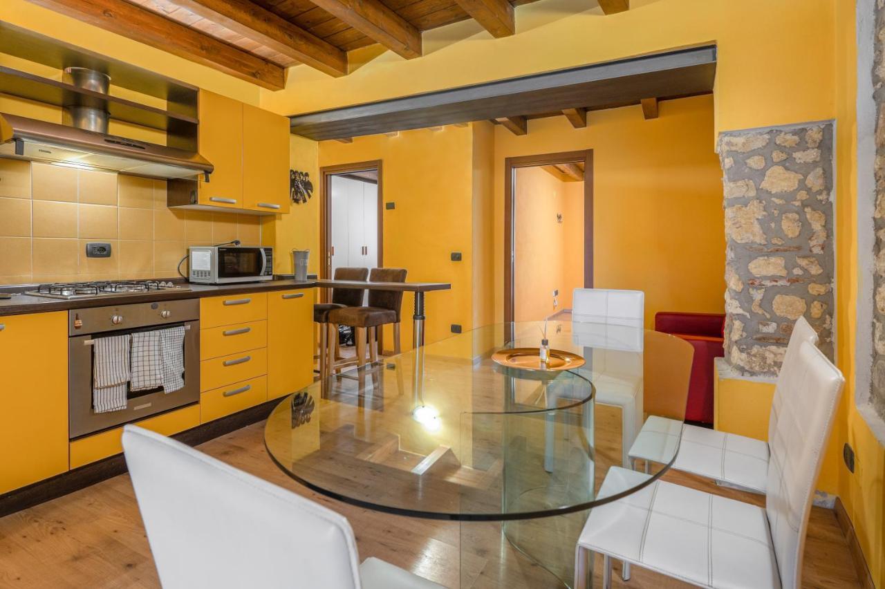 Stylish 2 Bedroom With Balcony Vérone Extérieur photo